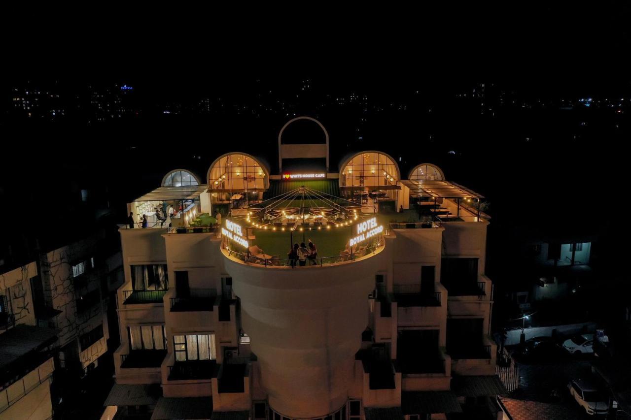Hotel Royal Accord Σουράτ Εξωτερικό φωτογραφία