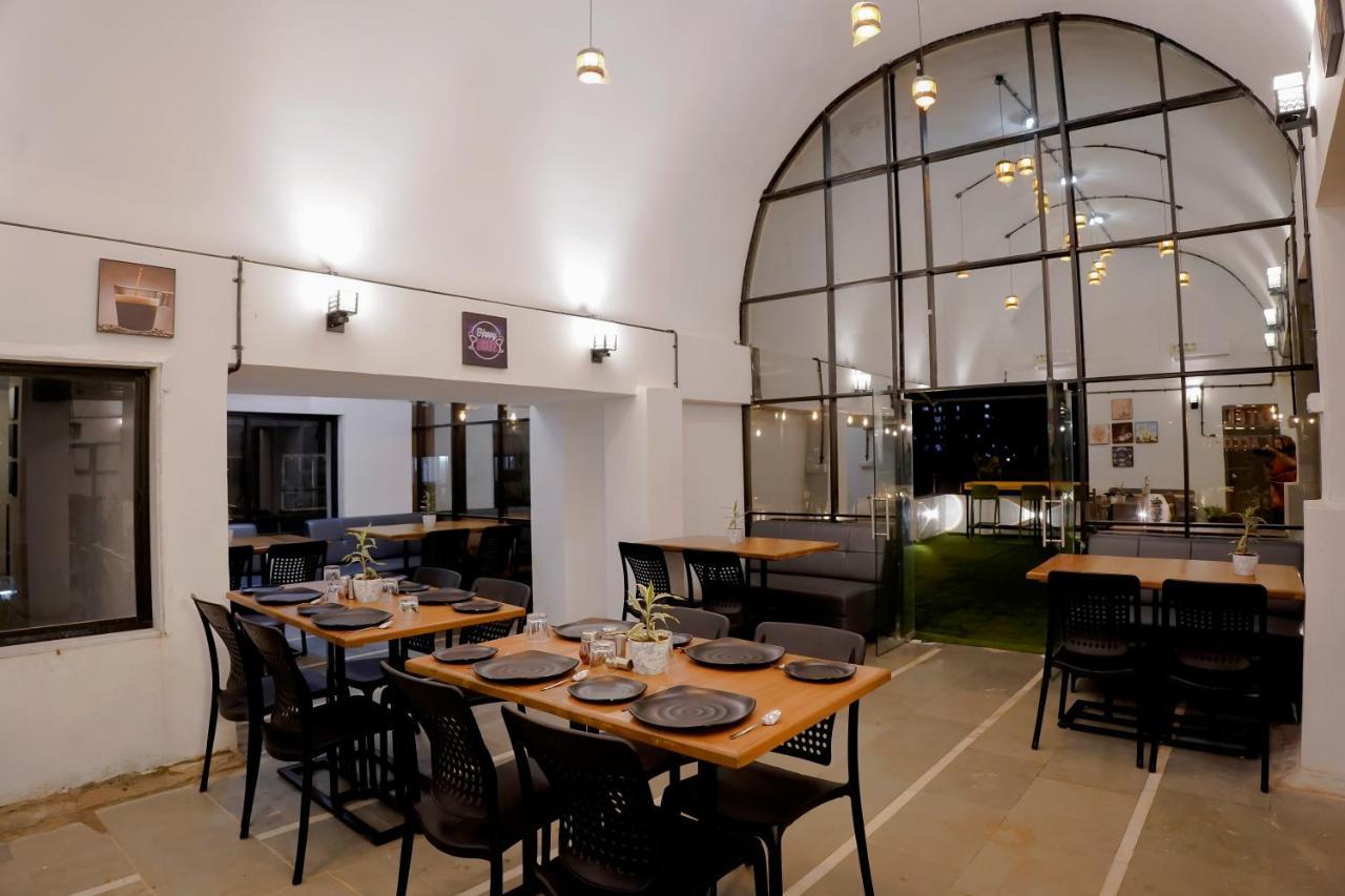 Hotel Royal Accord Σουράτ Εξωτερικό φωτογραφία