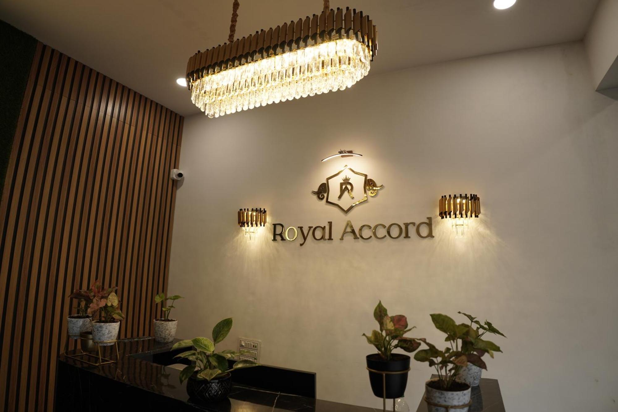 Hotel Royal Accord Σουράτ Εξωτερικό φωτογραφία